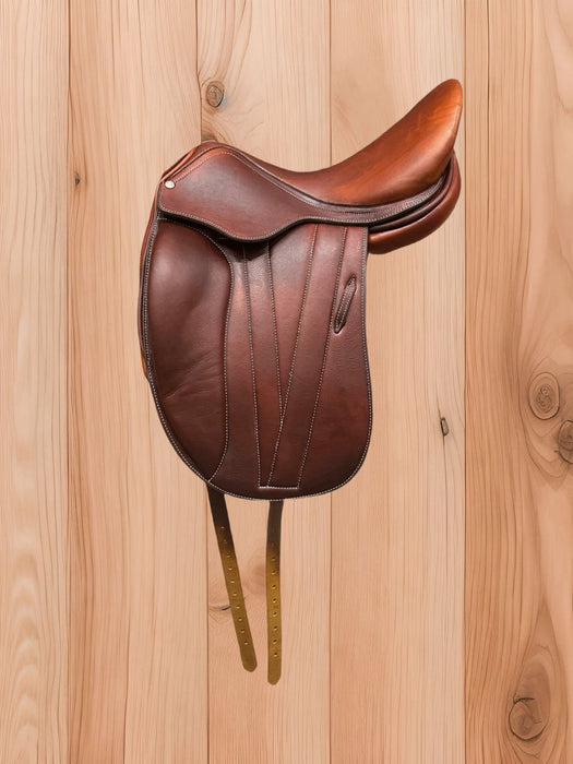 NOVA SELA RIGOLETO DRESSAGE PRO MONOFALP London