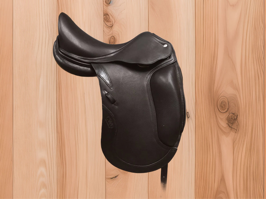 SELA CWD DRESSAGE 17,5" Black