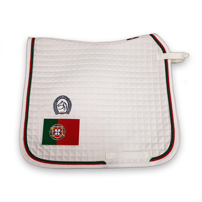 RIGOLETO XAIREL / SUADOURO DRESSAGE COM BANDEIRA DE PORTUGAL